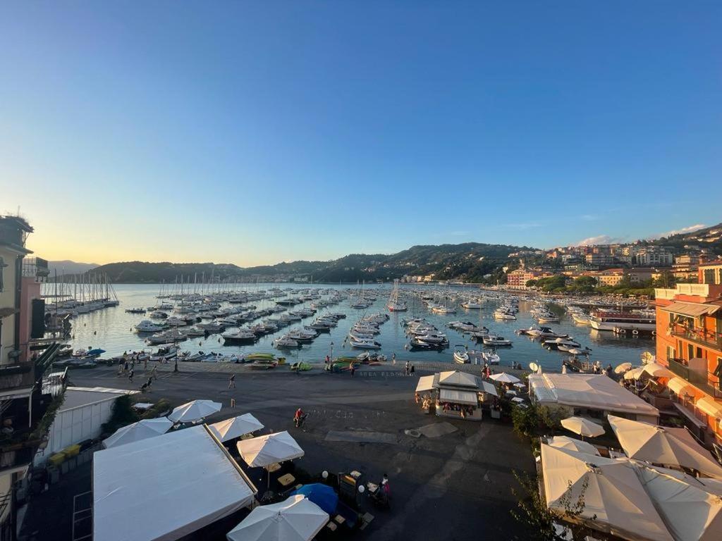 Suite Ventidue - Fronte Mare เลริชี ภายนอก รูปภาพ