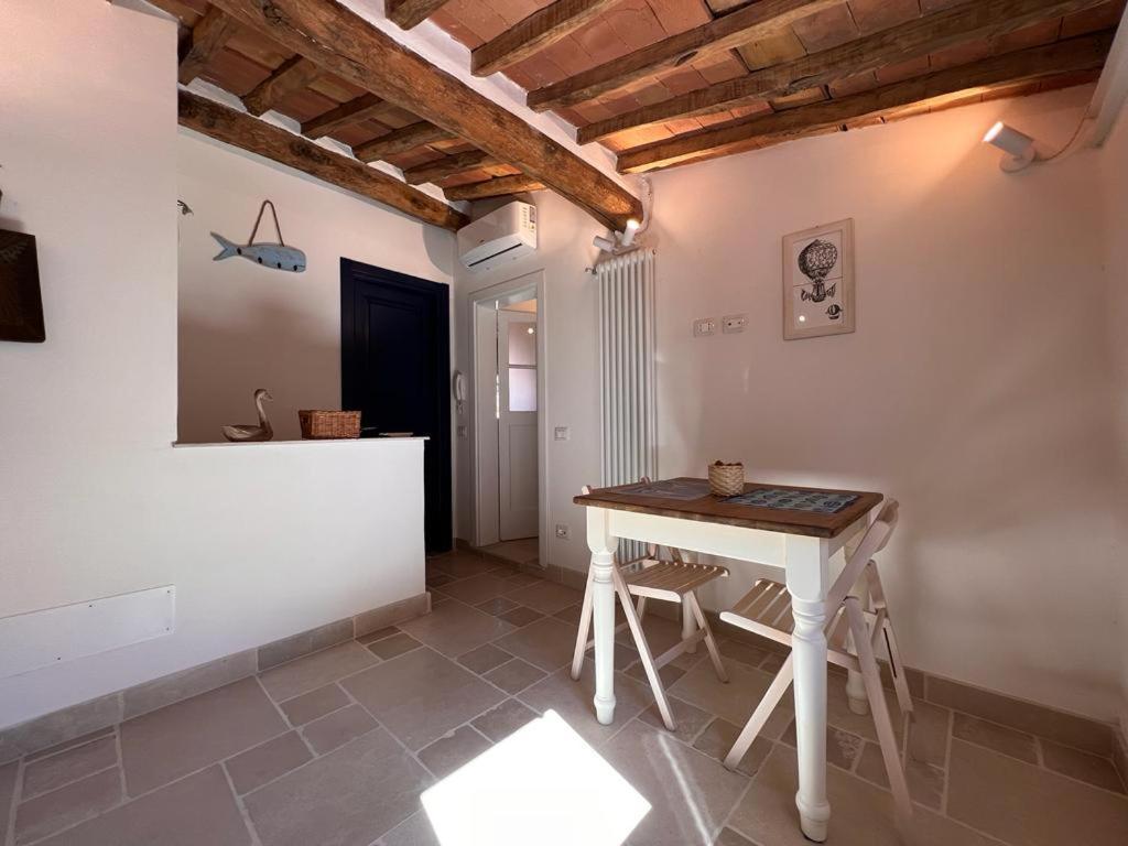 Suite Ventidue - Fronte Mare เลริชี ภายนอก รูปภาพ