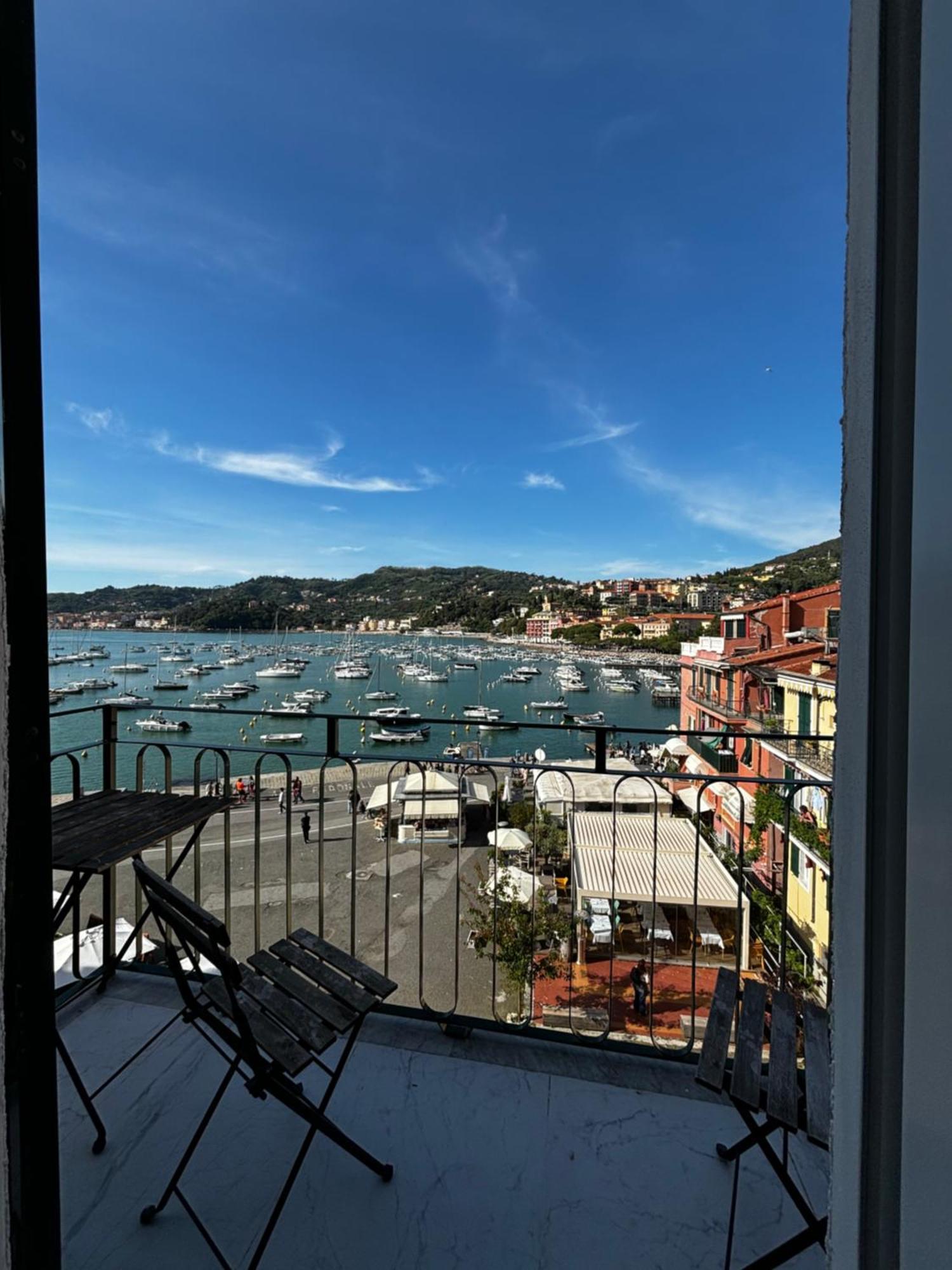 Suite Ventidue - Fronte Mare เลริชี ภายนอก รูปภาพ